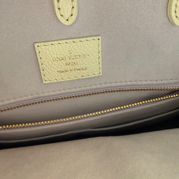 Empreinte Monogram Giant Onthego MM Latte Bubble Tea - Picture 6 of 13